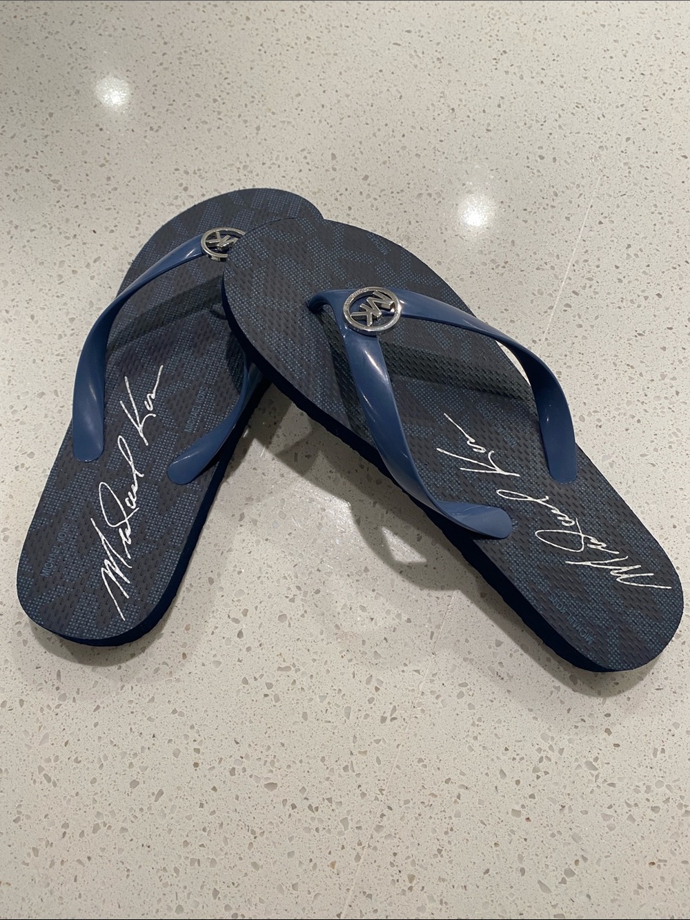 Michael Kors Women’s Dark Blue MK Logo Flip Flops - Picture 4 of 5